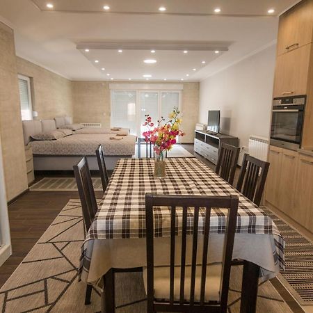 Apartment Lili Bajina Basta Ngoại thất bức ảnh